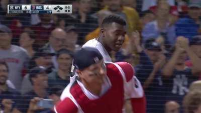 [Highlight] Gleyber Torres comes up clutch with a bases clearing double to put the Yankees up 7-4 in the 10th!