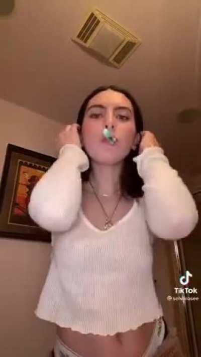 Spit And Toothpaste Mixed Makes Perfect Cream 😛