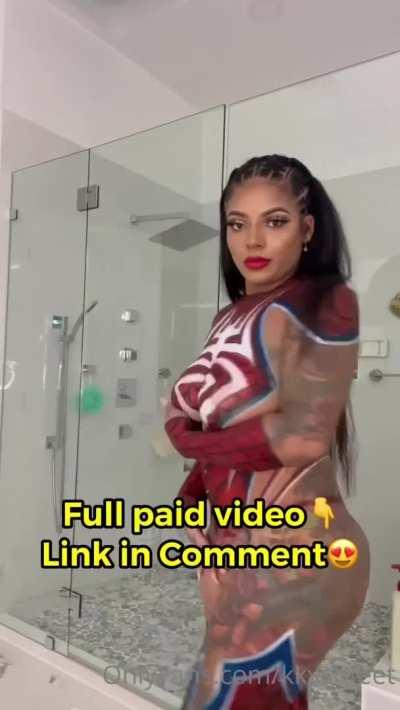 Hot Spider girl 😍👇