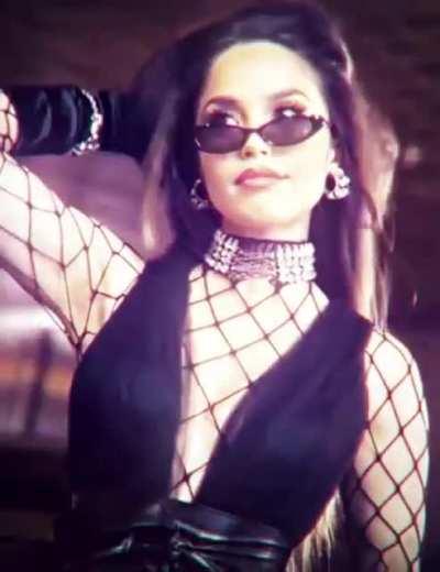 We did our big one! Rae and Poki on top!