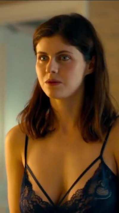 Alexandra Daddario