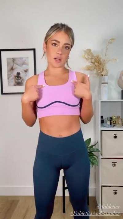 Leggings hugging just right✨😌