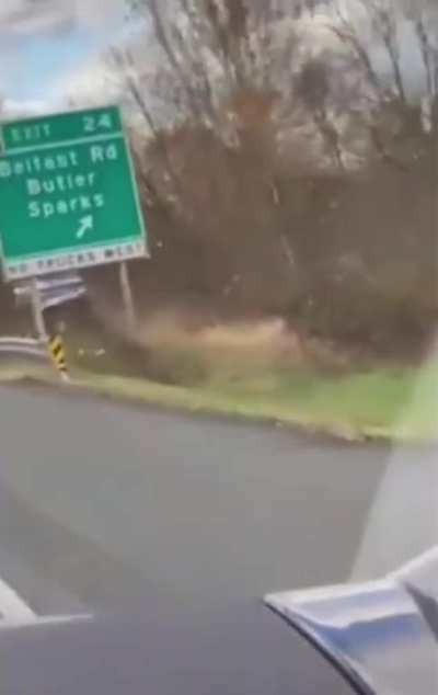 Whats up with this guy👀😂