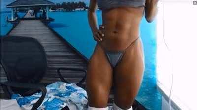 Ebony Personal Trainer Flexes Her Powerful Legs