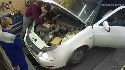 When an idiot starts a car in Russia