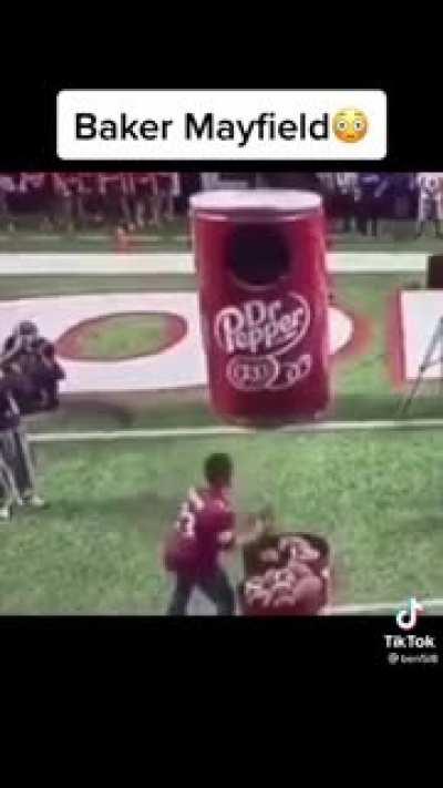 Myles Garrett 💀💀💀