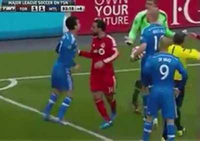 Não curto futebol mas quero postar isso kkkkk