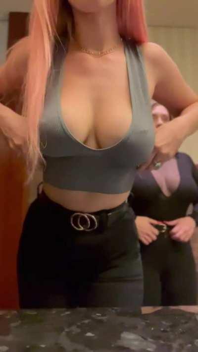 Titty drop