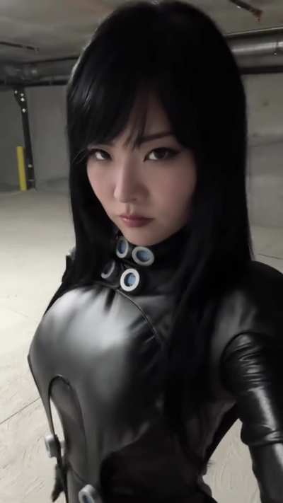 this was incredibly hard to put on but god i feel cool