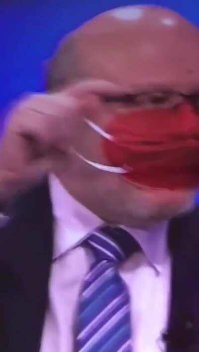 LULW Sempre usei máscara da forma errada.