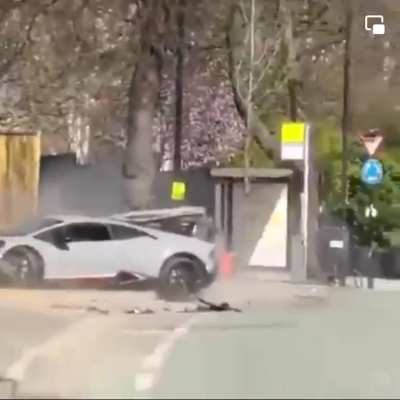 Lamborgini crash!