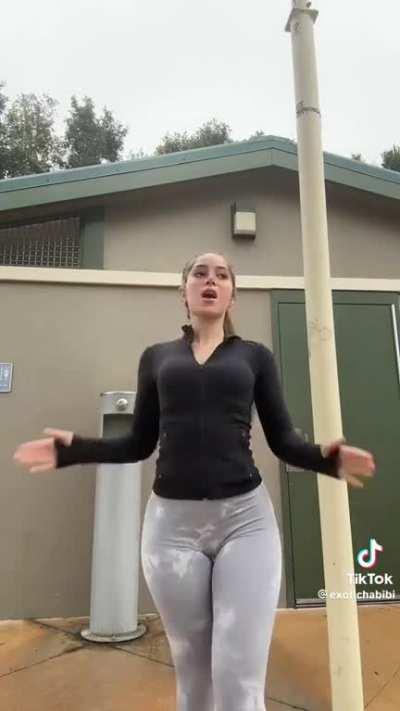 Unbelieveable recoil🍑