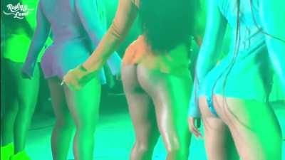 Megan thee stallion twerking at rolling loud