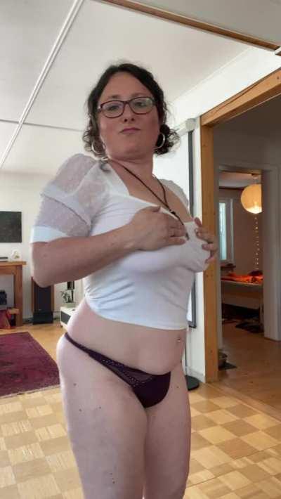 Would you say im bbw?