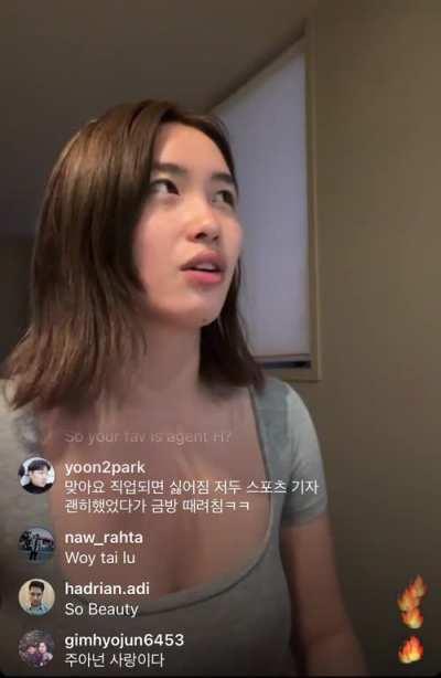 Instagram live chesty