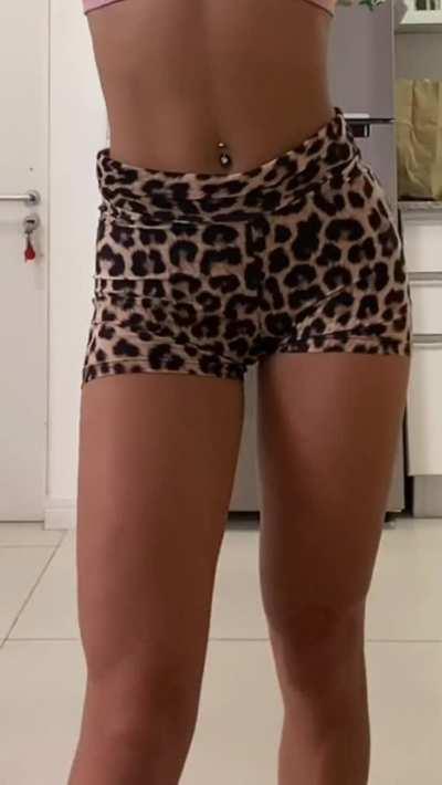 Hope you have a good horny day 🔥