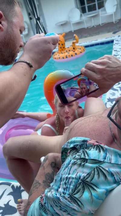 The bubbles weren’t suppose to get in my eyes lol