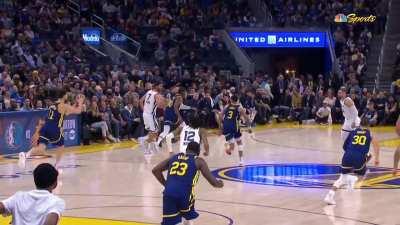 [Highlight] Santi Aldama nearly gets his head knocked off my Kuminga (with replays). Foul reviewed and upgraded to flagrant one.