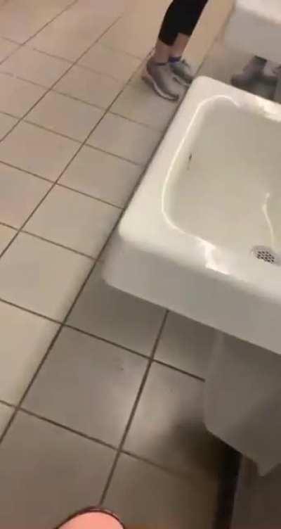 Can’t fight for shit.