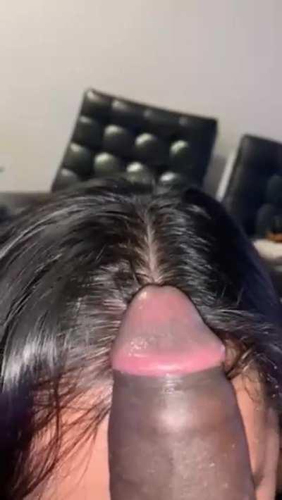 Slapped my fat meat on her forehead.