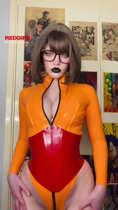 Who know Velma could look so good in latex?