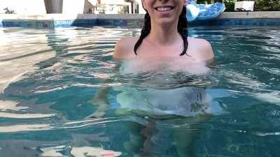 Having boobs can be pretty fun! [40 Mom]