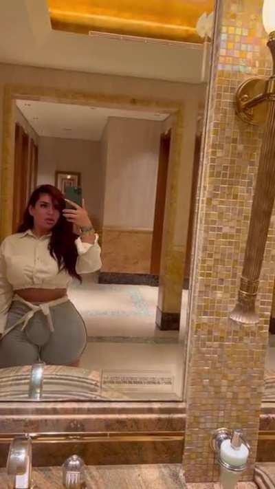 \(￣︶￣*\))\(￣︶￣*\))\(￣︶￣*\))\(￣︶￣*\))