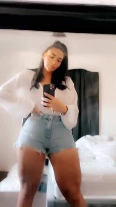 Thick thighs