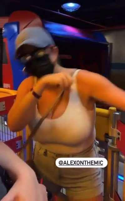 The girls in motion 👀