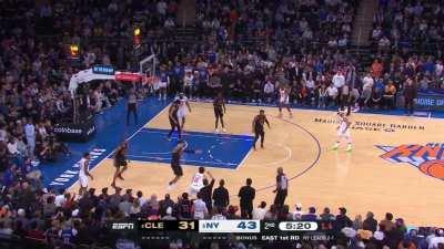 [Highlight] Ben Stiller and MSG cheers as Brunson gets the triple to fall to push the lead to 15