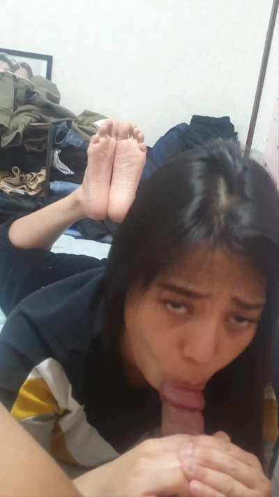 Soles view while sucking