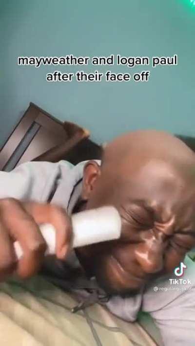 Logan and Mayweather are in love.... They definitely wanted to kiss