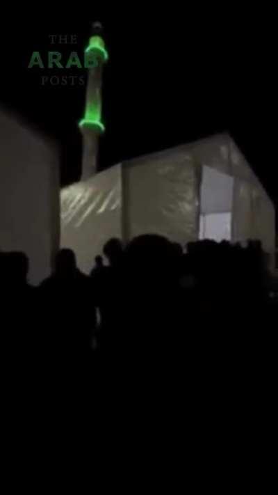 A footage of Syrian people praying on the streets last night