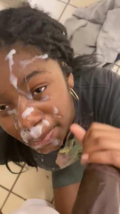 Talk about a painted face 💦