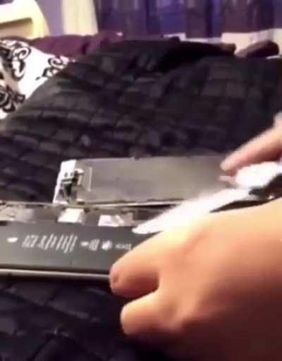 Me opening the fire spell I ordered from Mages Guild (the courier mishandled my package)