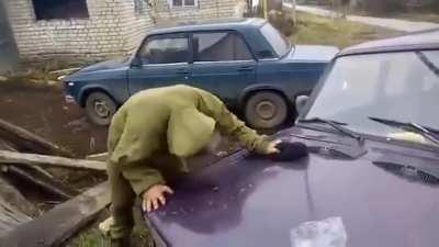 Ukraine's MoD just dropped a new shitpost video about de-mobilization of russian soldiers