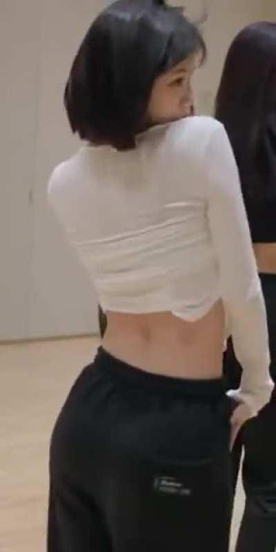 Chaewon of LE SSERAFIM