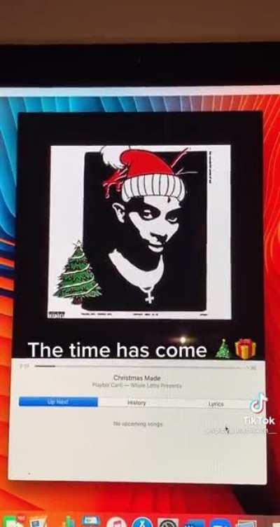 Christmas Vamp 🧛‍♀️🎄