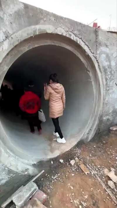 A grandfather turned down $220K and other offers to abandon his house and there's a huge highway around it