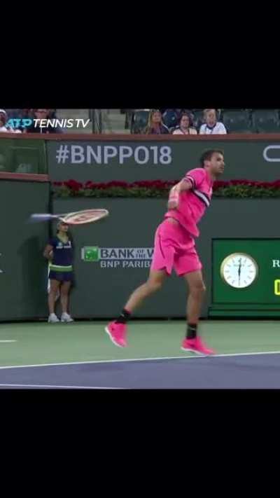 The way he looks at the ball coming towards him