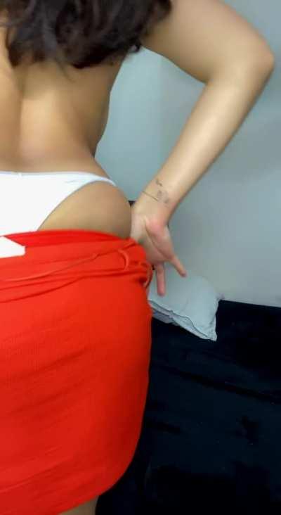 would you make my colombian boobs bounce like this