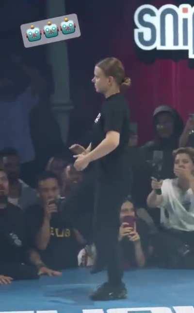 Robot dance be on point