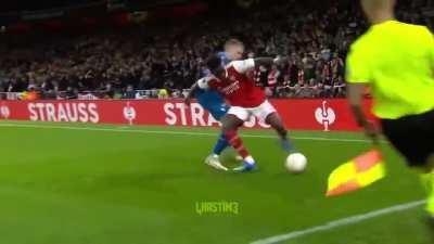 Bukayo Saka's strength