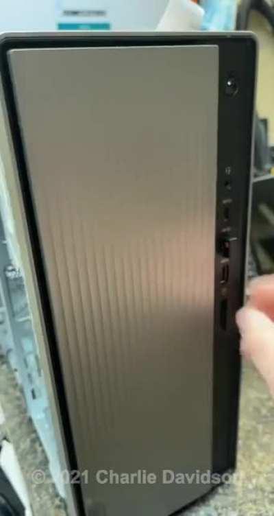 Oh, you want to insert a disc while something is plugged into the front USB ports? No, screw you.