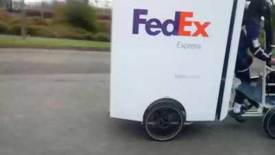 Genuinely thought this was an electric vehicle 😅 Imagine starting a new job with FedEx, it's your first day, and instead of van keys they give you the keys to a D lock and this thing 😂
