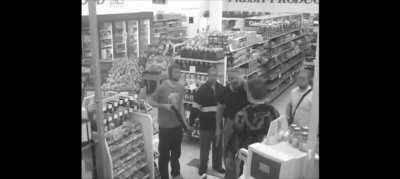 Hands down one of the best fuckin scenes in the show!! WHATS WITH ALL THE FUCKIN BANANAS!!!