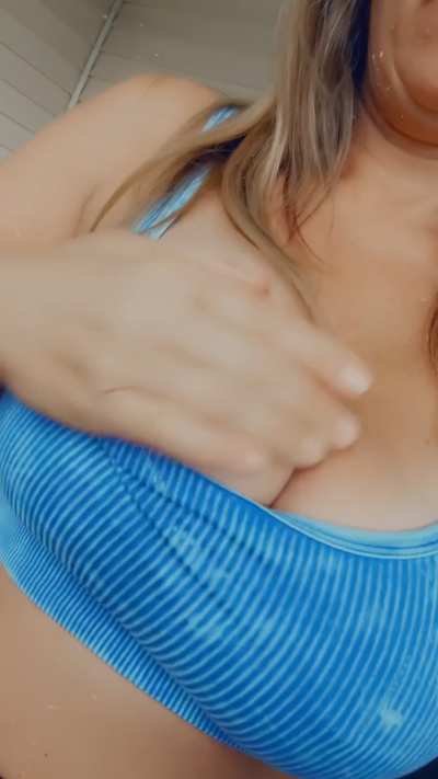 Bigger than her head