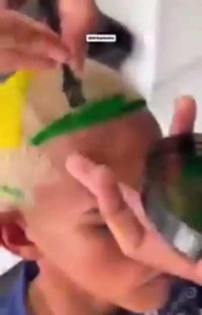 Para World Cup: Cabelo bandeira do Brasil