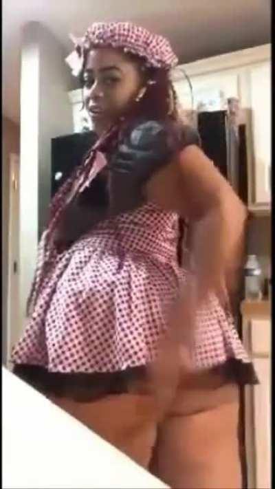 goldiemrsperfect - Video #4323