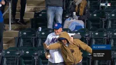 [Highlight] ATL@NYM: Billy McKinney crushes a 3-run home run to give the Mets an 11-1 lead